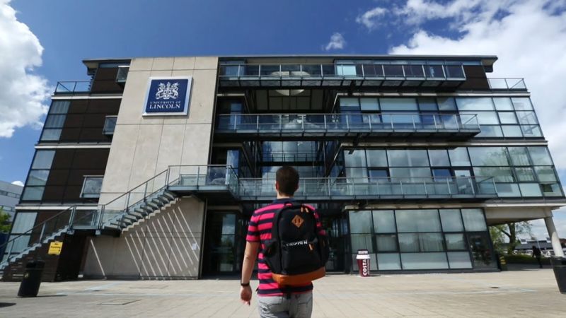 منحة جامعة لينكولن لدراسة بكالوريوس الهندسة في المملكة المتحدة