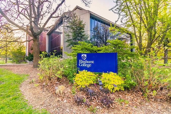 منحة جامعة Elmhurst لداسة الماجستير بالولايات المتحدة الأمريكية 2021