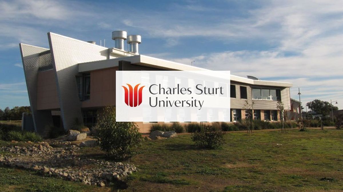 منحة جامعة تشارلز ستورت لدراسة تخصصات البكالوريوس والدراسات العليا في أستراليا 2022