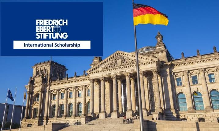 منحة مؤسسة فريدريش إيبرت لدراسة البكالوريوس والماجستير في جامعات ألمانيا 2022 (ممولة بالكامل)