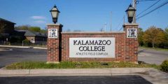 منحة Kalamazoo College لدراسة البكالوريوس في الولايات المتحدة الأمريكية 2021