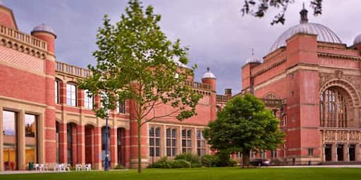 منح جامعة برمنغهام لدراسة الماجستير في المملكة المتحدة 2021