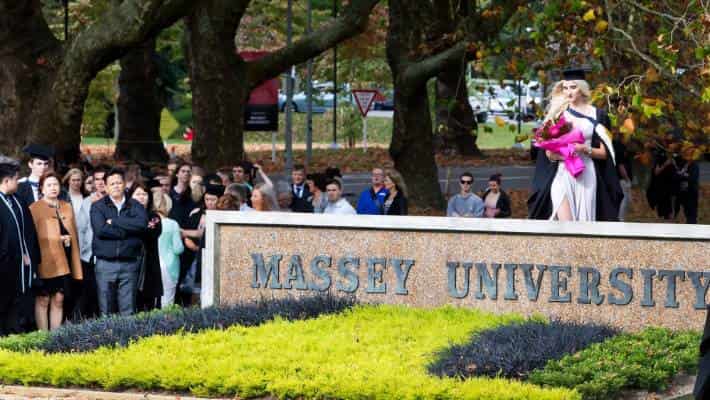 منحة جامعة ماسي للعلوم الإنسانية والاجتماعية الدولية للتميز في الدراسات العليا في نيوزيلندا 2021