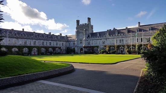 منحة University College Cork لدراسة الماجستير والدكتوراه في أيرلندا 2021
