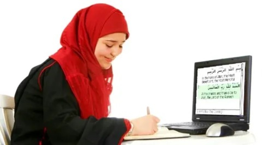 دليل استخدام Noor Academy لحفظ القرآن الكريم بفاعلية